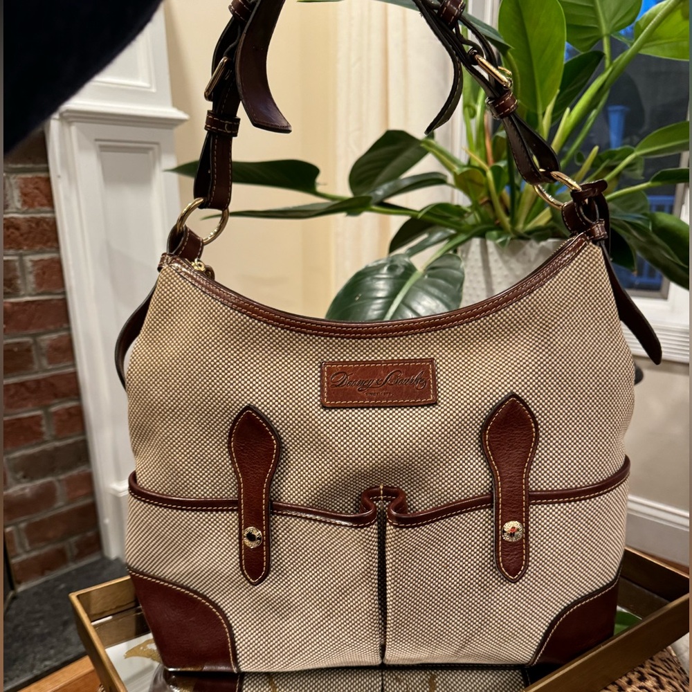 Dooney & Bourke Lucy Ivory Shoulder Bag